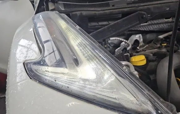 Nissan Juke I F15 Headlight/headlamp 26120BV80C IMPRK1449895