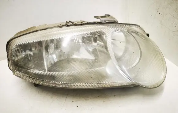 Alfa Romeo 147 Headlight/headlamp 465565650 0301186202