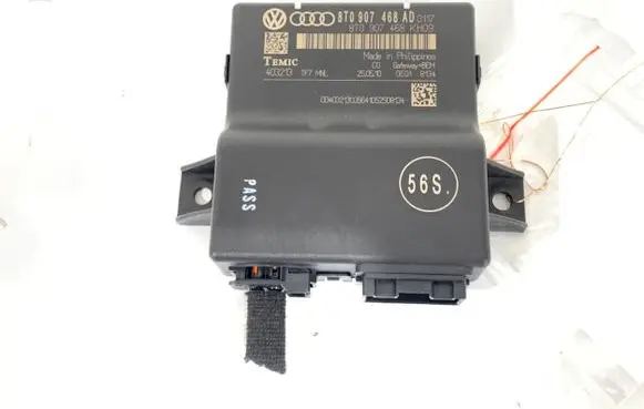 Audi A4 S4 B8 8K Gateway control module 8T0907468AD