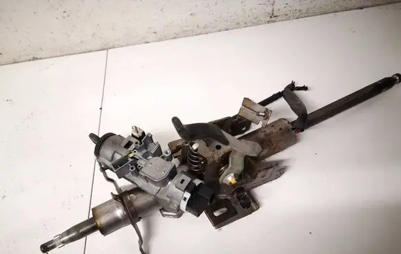 Mazda 626 Steering wheel axle 
