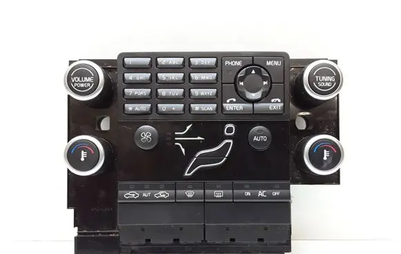 Volvo V70 Climate control unit 30782905