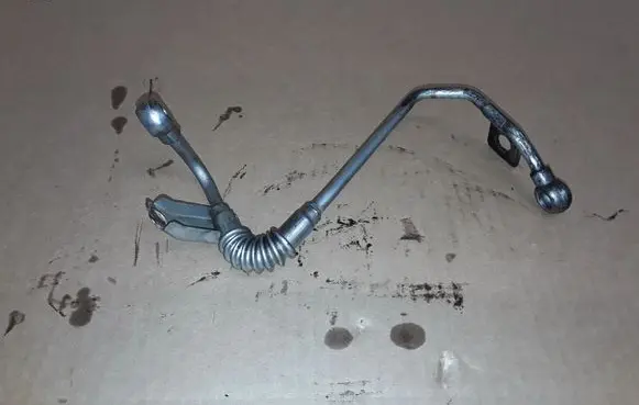 Opel Antara Turbo turbocharger oiling pipe/hose NOCODE