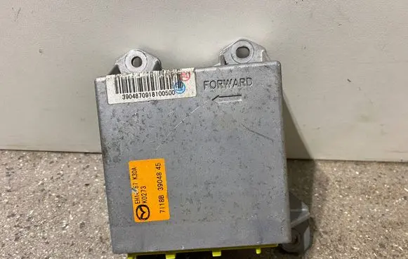 Mazda CX-7 Airbag control unit/module EH1457K30A EH1457