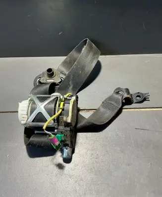 Skoda Roomster (5J) Front seatbelt 5j0857701b