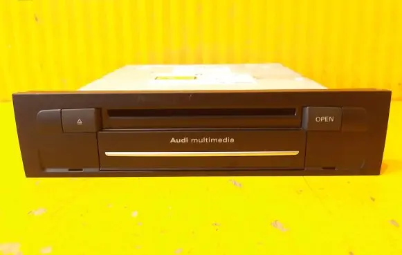 Audi Q7 4L Navigation unit CD/DVD player 4L2035666E