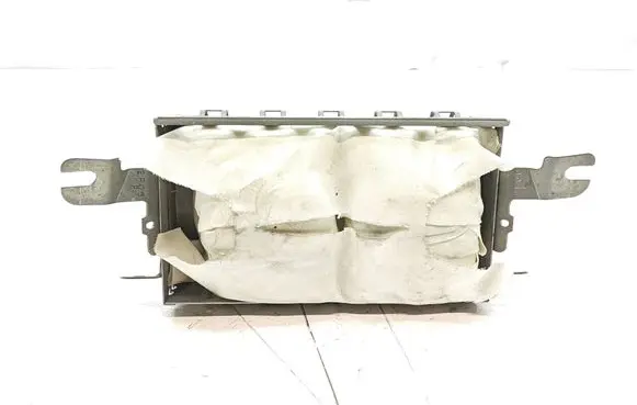 Passenger airbag