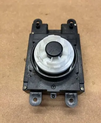 BMW 5 E60 E61 Head unit multimedia control 6963051