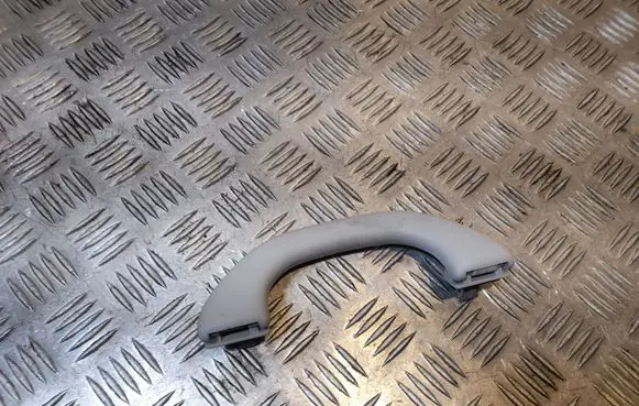 Volkswagen Jetta VI Front interior roof grab handle 5C6857607B
