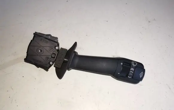 BMW 7 E38 Wiper control stalk 8352171