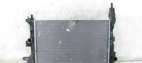 Ford Focus Coolant radiator CV61-8005-VC