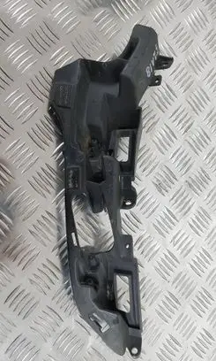 Front bumper mounting bracket