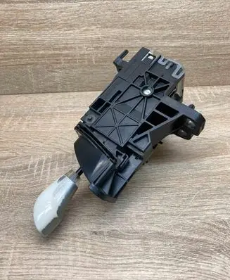Toyota Prius+ (ZVW40) Gear shifter/selector 8945147060 1923002070