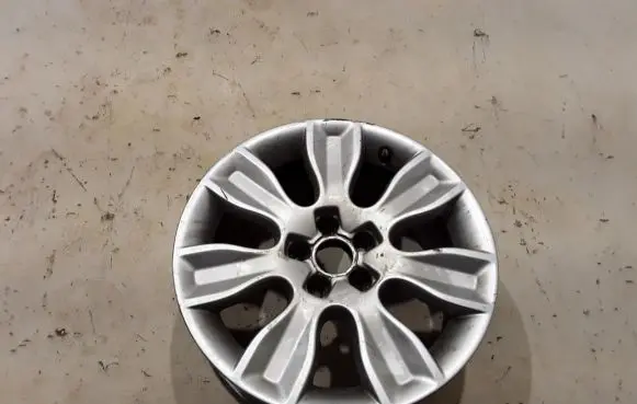 Audi A1 R16 alloy rim 8X0601025AS