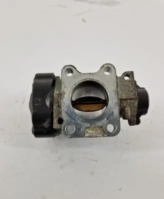 Toyota Corolla E120 E130 Electric throttle body valve 1923002010