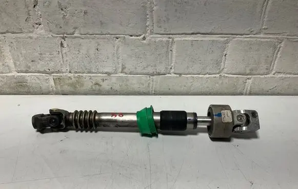BMW 5 E60 E61 Steering column universal joint 6780893 240710 323570