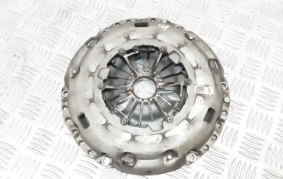 Volvo V70 Pressure plate 30735828