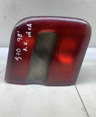 Volvo S70 V70 V70 XC Tailgate rear/tail lights 9157012