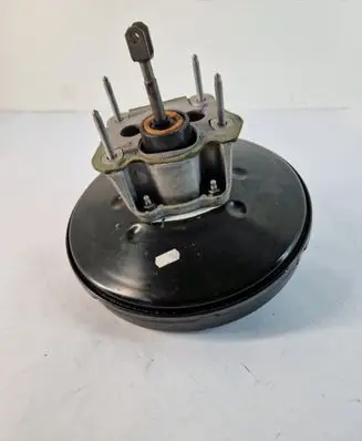 Renault Megane III Brake booster 472100005R