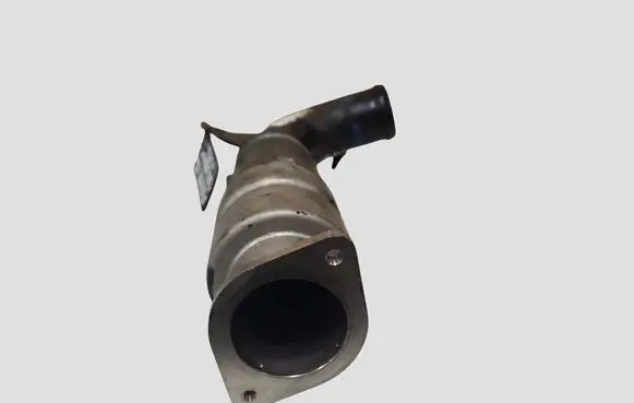 Volvo S40 Intercooler hose/pipe AV616C750