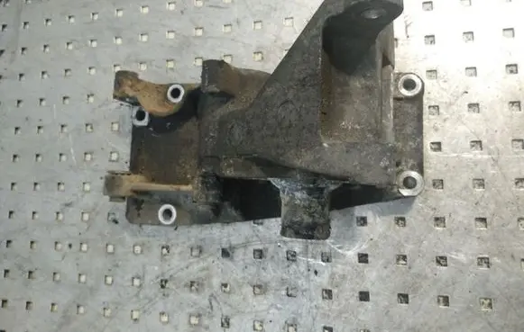 Honda Accord Generator/alternator bracket 