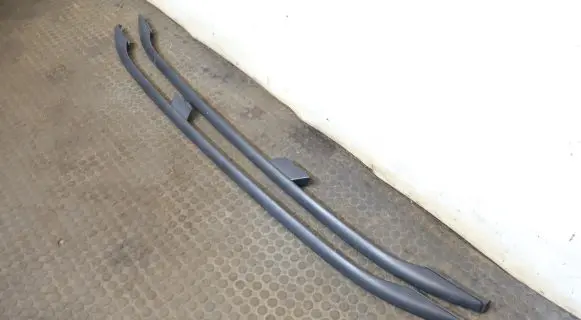 Mercedes-Benz C AMG W203 Roof transverse bars on the 