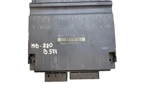Mercedes-Benz S W220 Seat control module 2208201185 00007653A5