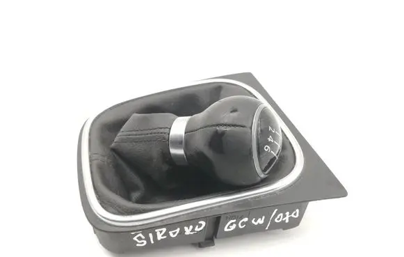 Volkswagen Scirocco Gear lever shifter trim leather/knob 6001002470