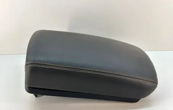 Nissan Qashqai Armrest 07C2403CB9