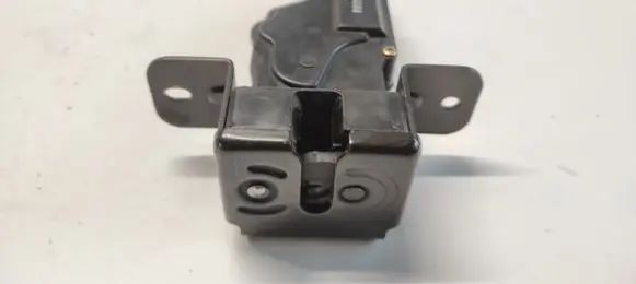KIA Sorento Tailgate window lock/catch/latch 871303E000