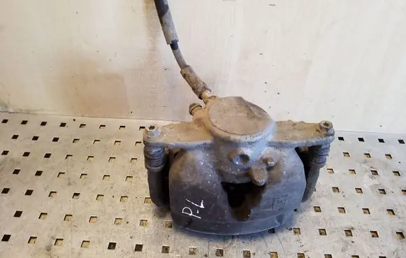 Mercedes-Benz C W205 Front brake caliper