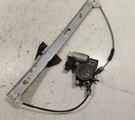 Mazda 3 I Front door window regulator with motor GJ6A5958X