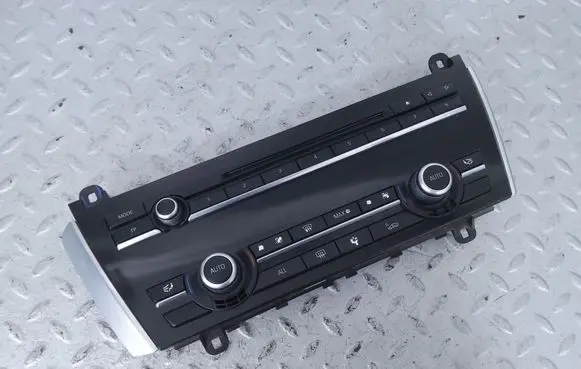 BMW 5 GT F07 Climate control unit 9224707