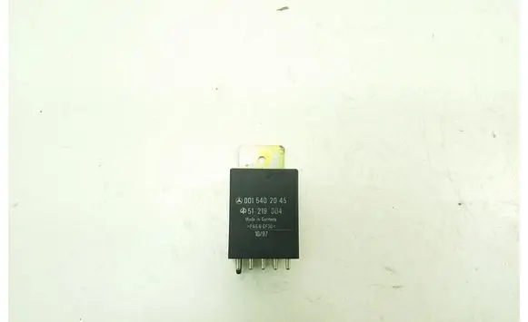 Mercedes-Benz Vito Viano W638 Other relay A0015402045