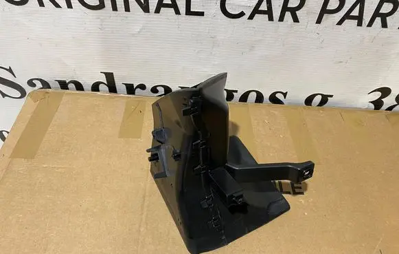 BMW X1 U11 Intercooler air guide/duct channel 51748082528