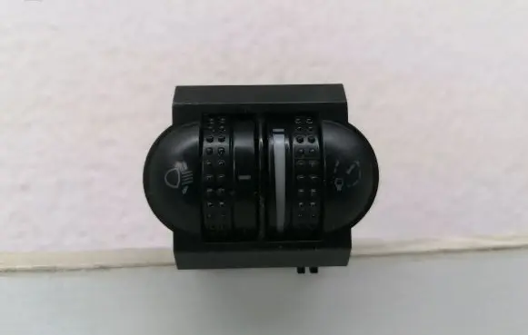 Volkswagen PASSAT B5 Headlight level height control switch 3B0941333C