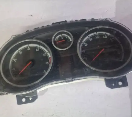 Opel Corsa D Speedometer (instrument cluster) P0013264269 281202445