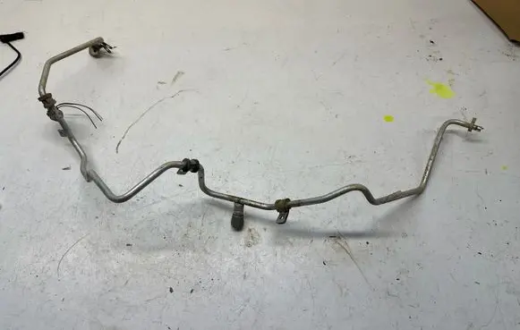 Dacia Duster II Air conditioning (A/C) pipe/hose 924404272R