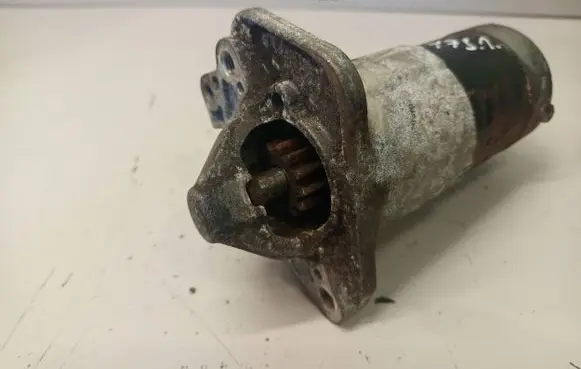 Nissan Qashqai Starter motor 8200584675