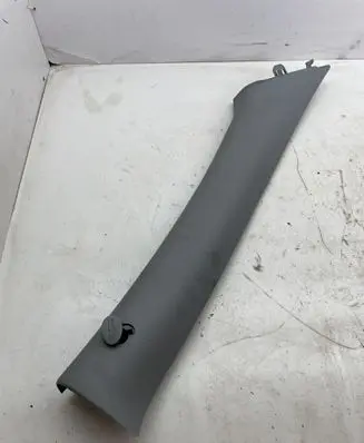 Hyundai Santa Fe (A) pillar trim 858202B010