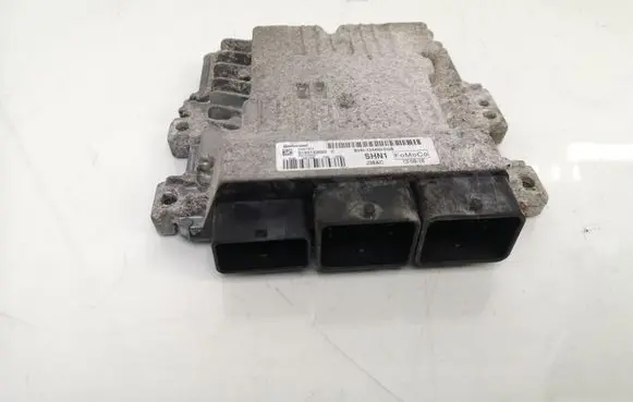 Ford Focus Engine control unit/module BV6112A65DGB S180133050C