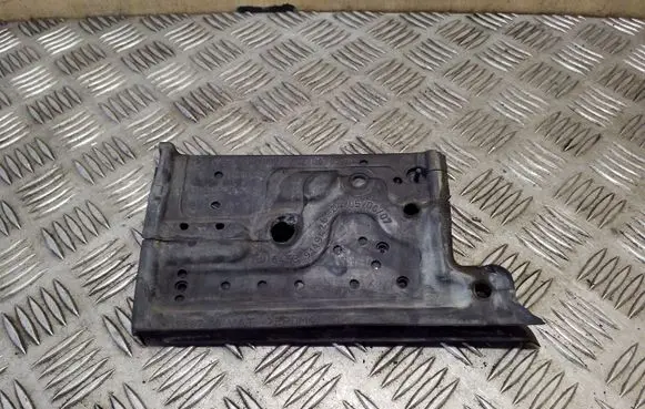 BMW 5 GT F07 Other engine bay part 64539119426 9119426 64539127397