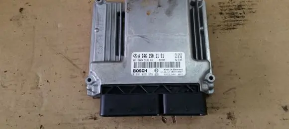 Mercedes-Benz Vito Viano W639 Engine control unit/module A6461501191