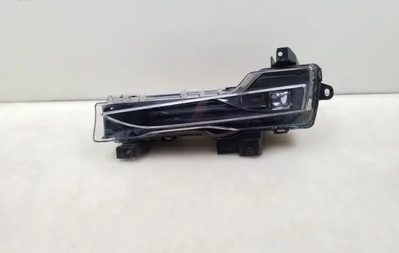 Tesla Model 3 Front fog light 162479700A