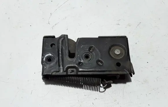 Volvo XC60 Engine bonnet (hood) release handle 32226109