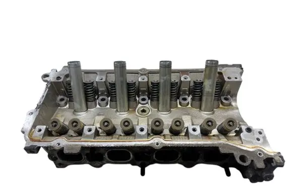 Mitsubishi Outlander Engine head 1005C230