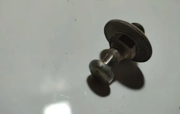 Volkswagen Golf II Nuts/bolts 