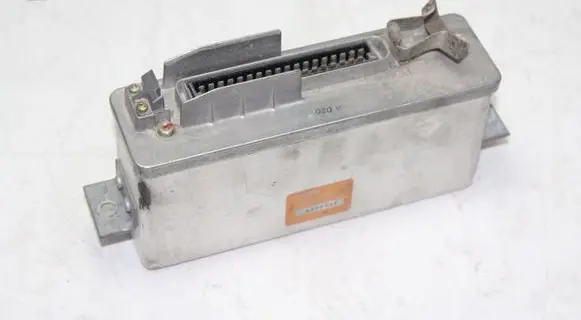 BMW 5 E34 ABS control unit/module 0265100032