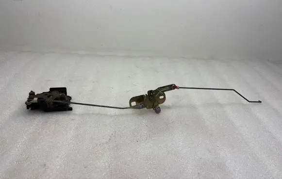 Opel Frontera B Loading door lock 