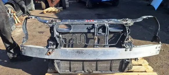 Mercedes-Benz C W203 Radiator support slam panel 