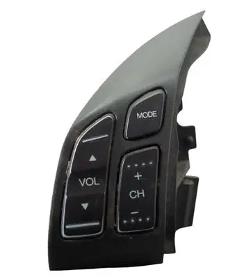 Honda CR-V Steering wheel buttons/switches M33509